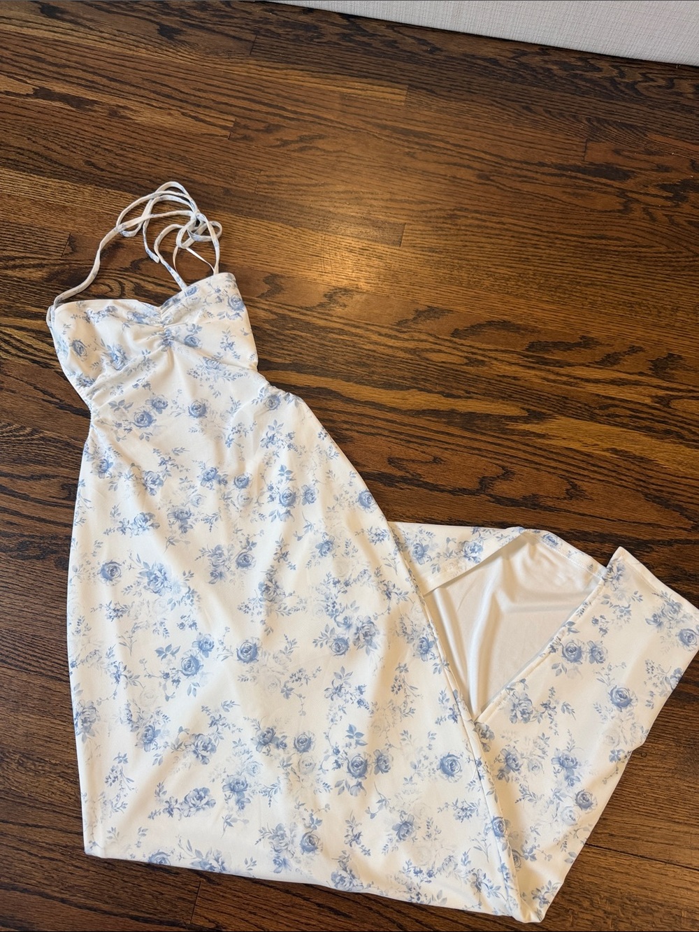 Garage Women’s Blue Floral Slip Dress - White & Blue